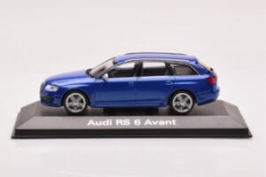 Audi RS6 C6 Sepang Niebieski Minichamps 1:43 5010710223 Metal