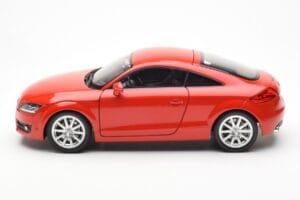 Audi TT 8J Czerwony Metaliczny Minichamps 1:18 100015021 Metal — zdjęcie 4 z 8
