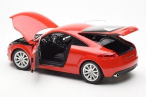 Audi TT 8J Czerwony Metaliczny Minichamps 1:18 100015021 Metal — zdjęcie 5 z 8