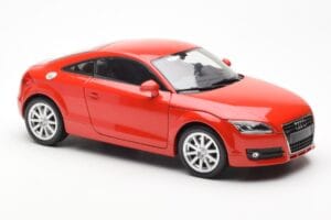 Audi TT 8J Czerwony Metaliczny Minichamps 1:18 100015021 Metal — zdjęcie 6 z 8