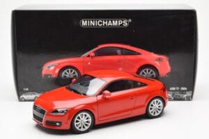 Audi TT 8J Czerwony Metaliczny Minichamps 1:18 100015021 Metal — zdjęcie 8 z 8