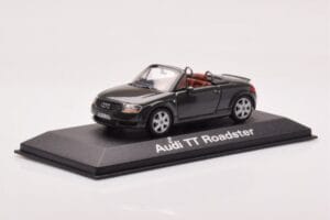 Audi TT 8N Roadster Szary Minichamps 1:43 430017235 Metal — zdjęcie 2 z 4