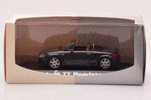 Audi TT 8N Roadster Szary Minichamps 1:43 430017235 Metal — zdjęcie 4 z 4
