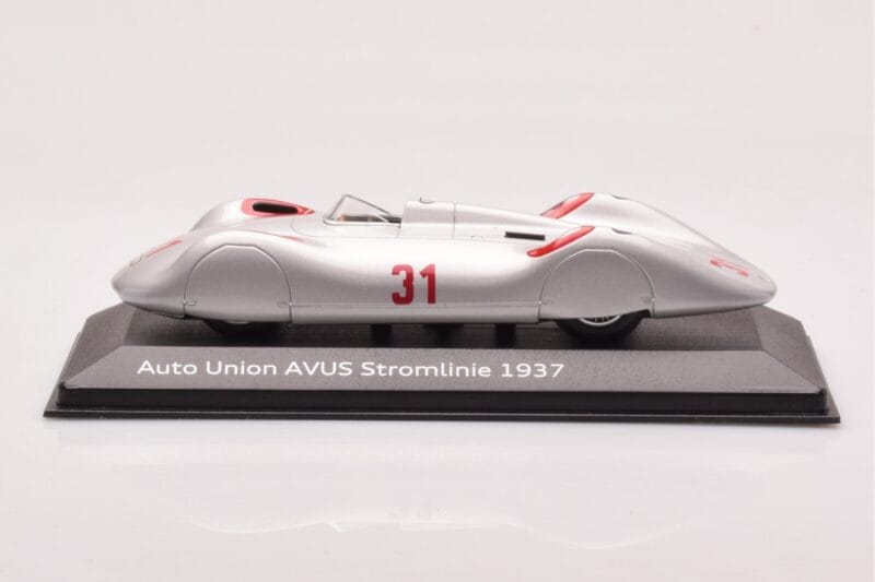 Auto Union Stromlinie #31 AVUS 1937 Silver Minichamps 1:43 5030900503 Metal