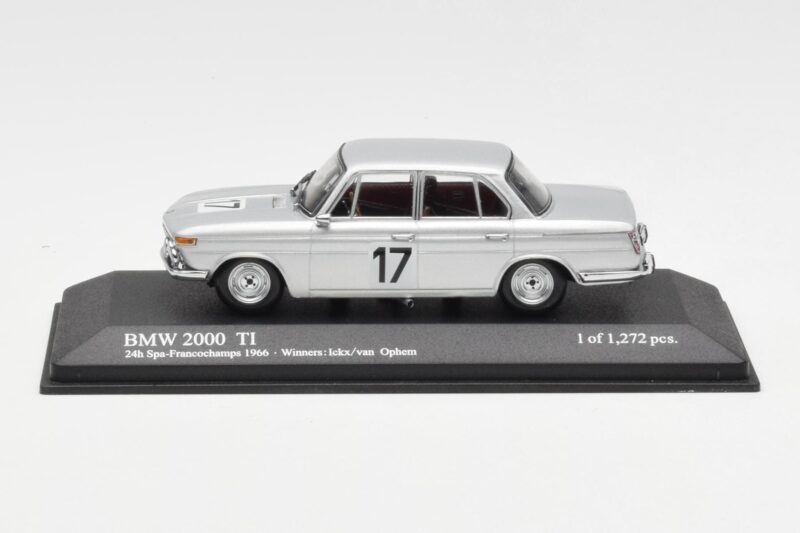 BMW 2000 Ti #17 J. Ickx / C. van Ophem Winners 24 Hours of Spa 1966 Minichamps 1:43 400662517 Metal