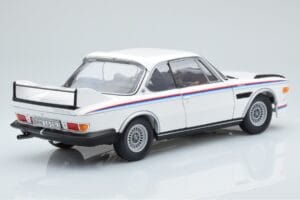 BMW 3.0 CSL E9 Biały Dealer Edition Minichamps 1:18 80435A5D020 Metal — zdjęcie 3 z 7