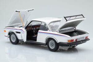 BMW 3.0 CSL E9 Biały Dealer Edition Minichamps 1:18 80435A5D020 Metal — zdjęcie 4 z 7