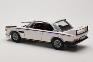 BMW 3.0 CSL E9 Biały Heritage Edition Minichamps 1:18 80432411550 Metal — zdjęcie 7 z 8