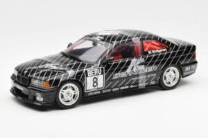 BMW 320i E36 STW #8 J. Winkelhock 1998 UT Models 1:18 39845 Metal