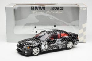 BMW 320i E36 STW #8 J. Winkelhock 1998 UT Models 1:18 39845 Metal — zdjęcie 6 z 6