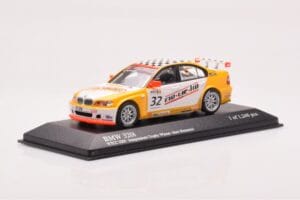 BMW 320i E46 Wiechers Sport #32 Hennerici / Wiechers WTCC 2005 Minichamps 1:43 400052432 Metal — zdjęcie 2 z 4