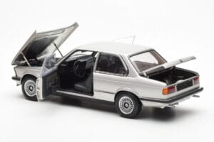 BMW 323i E21 Aspen Srebrny AUTOart 1:18 80430433552 Metal — zdjęcie 5 z 8