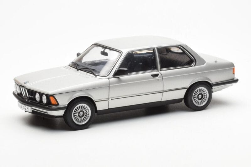 BMW 323i E21 Aspen Srebrny AUTOart 1:18 80430433552 Metal