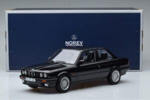 BMW 325i E30 Czarny Norev 1:18 183203 Metal — zdjęcie 6 z 6