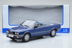 BMW 325i E30 Kabriolet Niebieski MCG 1:18 MCG18381 Metal — zdjęcie 5 z 5
