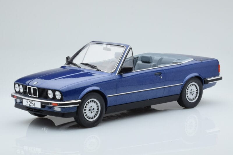 BMW 325i E30 Kabriolet Niebieski MCG 1:18 MCG18381 Metal