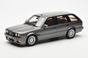BMW 325i E30 Touring Szary Otto 1:18 OT929 Żywica