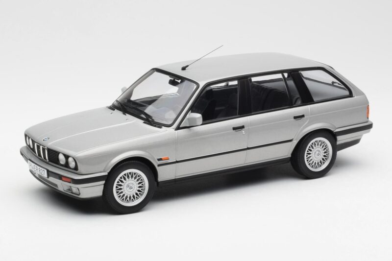 BMW 325i E30 Touring Srebrny Norev 1:18 183216 Metal