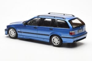 BMW 328i E36 Touring M Package Niebieski Otto 1:18 OT358 Żywica — zdjęcie 5 z 6