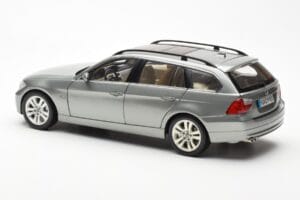 BMW 330i E91 Touring Szary Metallic Kyosho 1:18 80430394359 Metal — zdjęcie 7 z 8