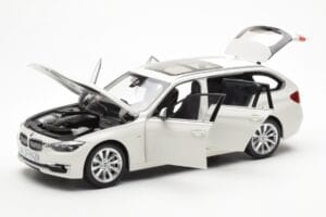BMW 335i F31 Touring Alpine Biały Paragon 1:18 80432244242 Metal — zdjęcie 2 z 8