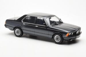 BMW 733i E23 Czarny Metallic KK-Scale 1:18 KKDC180101 Metal — zdjęcie 4 z 6
