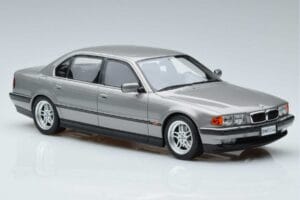 BMW 7 Series E38 750iL Otto 1:18 OT952 Żywica — zdjęcie 4 z 6