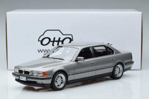 BMW 7 Series E38 750iL Otto 1:18 OT952 Żywica — zdjęcie 6 z 6