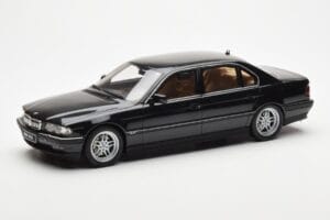 BMW 750iL E38 Czarny Otto 1:18 OT609 Żywica