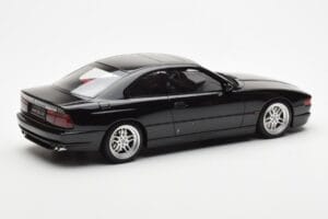 BMW 850 CSi E31 Czarny Otto 1:18 OT827 Żywica — zdjęcie 2 z 6