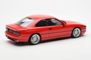 BMW 850 CSi E31 Czerwony Otto 1:18 OT158 Żywica — zdjęcie 2 z 6