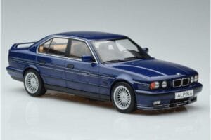 BMW Alpina B10 4.6 E34 Niebieski MCG 1:18 MCG18230 Metal — zdjęcie 4 z 6