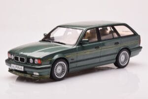BMW Alpina B10 E34 Touring Ciemnozielony MCG 1:18 MCG18331 Metal