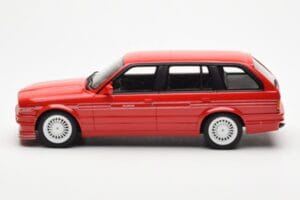 BMW Alpina B3 2.7 E30 Touring Czerwony Otto 1:18 OT366 Żywica — zdjęcie 3 z 6