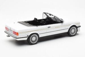 BMW Alpina C2 2.7 E30 Kabriolet Biały MCG 1:18 MCG18383 Metal — zdjęcie 2 z 6