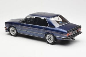 BMW Alpina B7S E12 Turbo Dark Sapphire Niebieski Metaliczny Otto 1:18 OT640 Żywica — zdjęcie 5 z 6