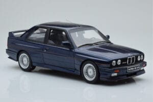 BMW Alpina B6 E30 3.5S Niebieski Otto 1:18 OT141 Żywica — zdjęcie 4 z 6