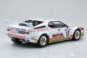 BMW M1 Motul #10 B. Darniche / A. Mahe Rally Tour de Corse 1982 IXO 1:18 18RMC114 Metal — zdjęcie 2 z 6