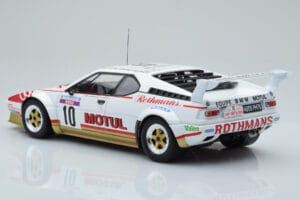 BMW M1 Motul #10 B. Darniche / A. Mahe Rally Tour de Corse 1982 IXO 1:18 18RMC114 Metal — zdjęcie 5 z 6