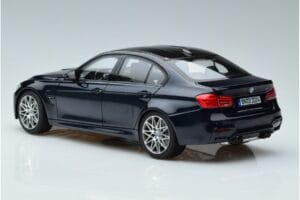 BMW M3 F80 Competition Niebieski Norev 1:18 183236 Metal — zdjęcie 6 z 7