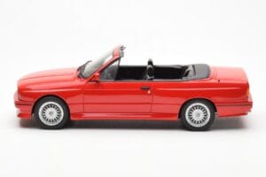 BMW M3 E30 Kabriolet Czerwony Otto 1:18 OT077 Żywica — zdjęcie 3 z 6