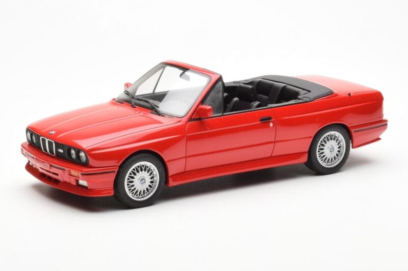 BMW M3 E30 Kabriolet Czerwony Otto 1:18 OT077 Żywica