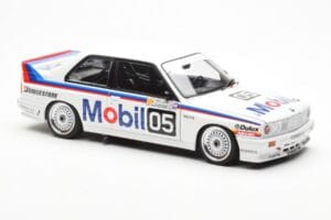 BMW M3 E30 #5 P. Brock Mobil ATCC 1988 AUTOart 1:18 88845 Metal — zdjęcie 6 z 8