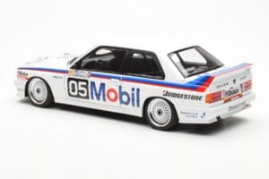 BMW M3 E30 #5 P. Brock Mobil ATCC 1988 AUTOart 1:18 88845 Metal — zdjęcie 7 z 8