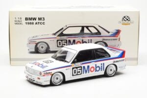 BMW M3 E30 #5 P. Brock Mobil ATCC 1988 AUTOart 1:18 88845 Metal — zdjęcie 8 z 8