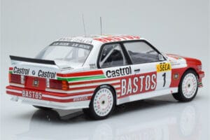 BMW M3 E30 Bastos #1 R. Ravaglia / E. Pirro / E. Van de Poele 24 Hours of Spa 1991 IXO 1:18 18RMC081A Metal — zdjęcie 2 z 6