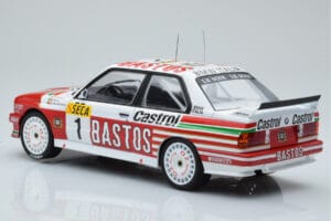 BMW M3 E30 Bastos #1 R. Ravaglia / E. Pirro / E. Van de Poele 24 Hours of Spa 1991 IXO 1:18 18RMC081A Metal — zdjęcie 5 z 6