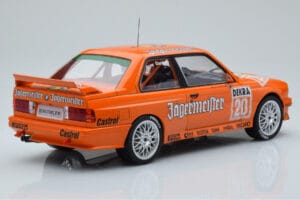 BMW M3 E30 Jagermeister #20 W. Gardner DTM Nurburgring 1992 IXO 1:18 18RMC082B Metal — zdjęcie 2 z 6