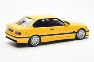 BMW M3 E36 Żółty Otto 1:18 OT666 Żywica — zdjęcie 2 z 6