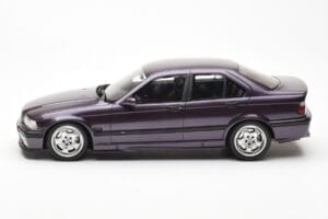 BMW M3 E36 Fioletowy Otto 1:18 OT307 Żywica — zdjęcie 3 z 6
